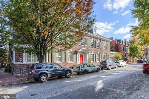 43 Shippen St, Lancaster, PA 17602-2966