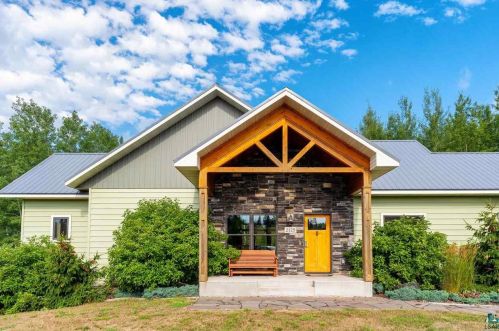2125 Lester River Rd, Duluth, MN 55804-3071