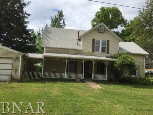 200 Fuller St, Kenney, IL 61749-9046