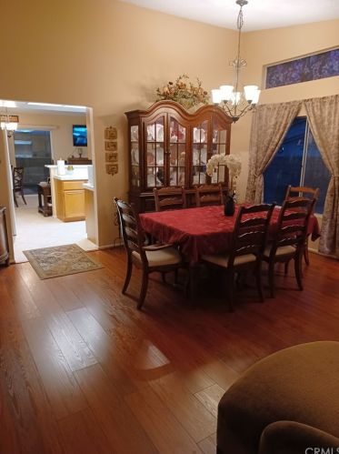 748 Falcon View St, Upland, CA 91784-8004