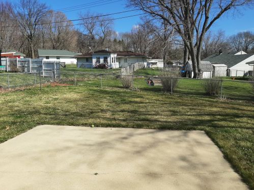 1125 Sinnissippi St, Nelson IL  61021-1349 exterior