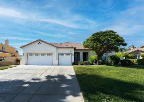 41704 Firenze St, Lancaster, CA 93536-2970