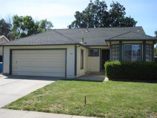 112 Adrian Ct, Vacaville, CA 95687-5176