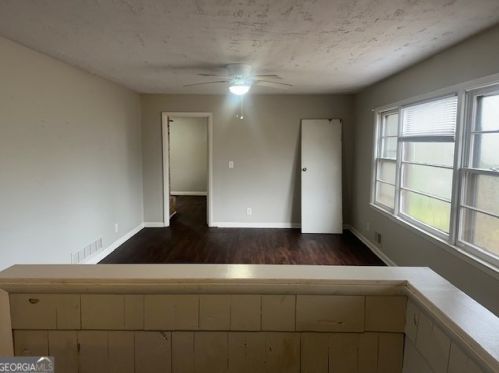 5487 Stonehaven Way, Stone Mountain, GA 30087-5721