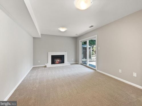 9109 Lake Braddock Dr, Springfield VA  22015-2136 exterior