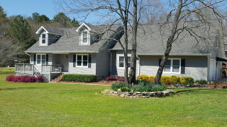 5699 Trowbridge Ln, Macon, GA 31210-2070