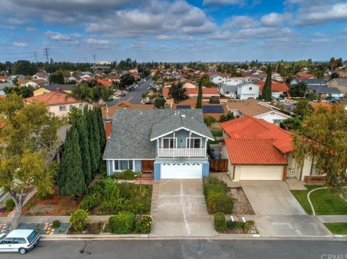 14901 Dahlquist Rd, Irvine CA  92604-2901 exterior