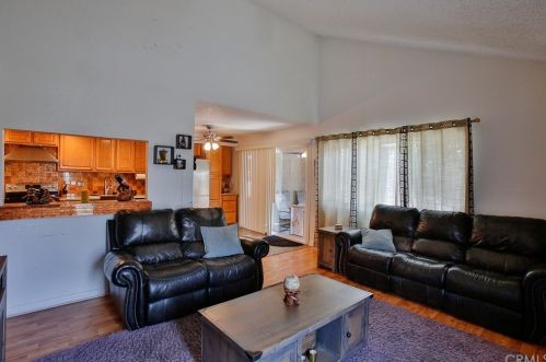 1391 Cerritos Ave, Anaheim CA  92802-2268 exterior
