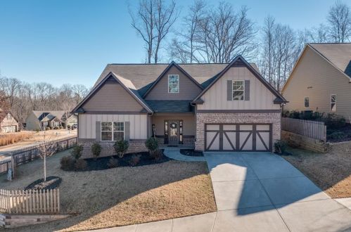 768 Wellford Ave, Jefferson, GA 30549-3148