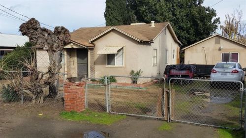 2804 Carol Ln, Modesto, CA 95358-6005