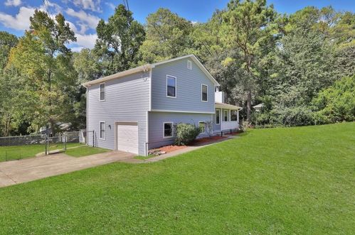 4227 Summer Wood Dr, Lithonia, GA 30039-5358