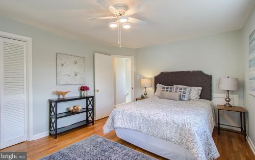 24 Pine Ave, Silver Spring MD 20912-4677 exterior