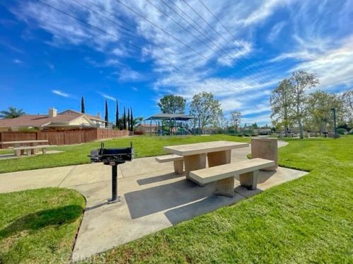 7631 Canberra Way, Riverside CA  92508-6067 exterior
