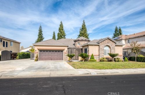 2341 Vermont Ave, Clovis, CA 93619-4221