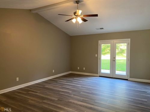 472 Oak Hill Rd, Porterdale, GA 30016-4210
