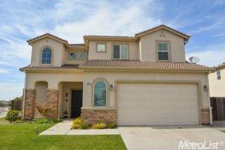 1687 Chateau Ln, Manteca, CA 95337-8399