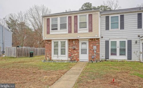 121 Villa Knoll Ct, Erial, NJ 08081-2921