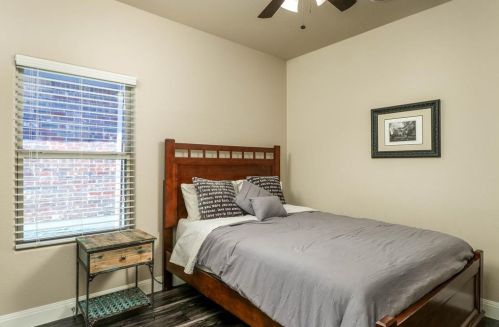 1720 Kachina Lodge Rd, Fort Worth TX  76131 exterior