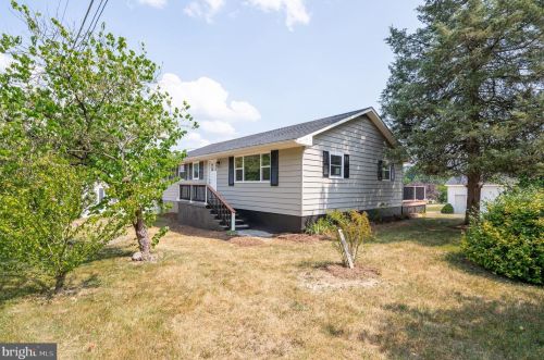 201 Pointfield Dr, Harpers Ferry WV 25425-5173 exterior