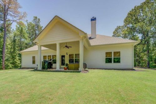100 Nicklaus Cir, Social Circle GA  30025-5347 exterior