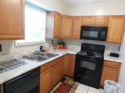 6103 Faircrest Dr, Cincinnati OH  45224-2603 exterior