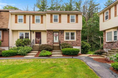 45 Stonegate Ln, Derry, NH 03038-2566