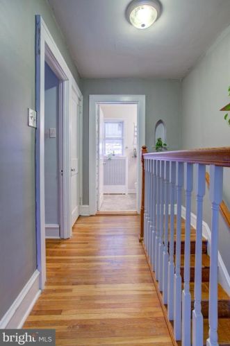 555 Burrowes Ave, Lancaster PA  17602-2120 exterior