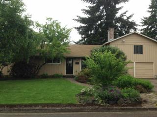 159 Allen Ave, Springfield, OR 97477-1411