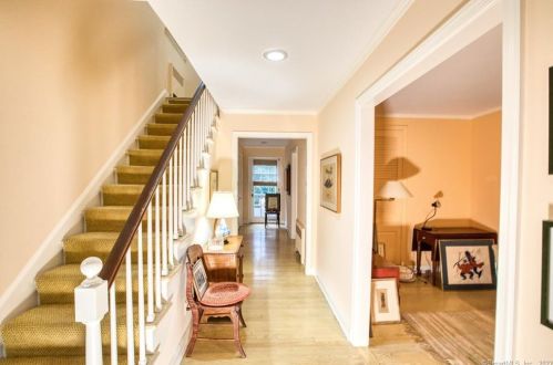 15 Skyridge Rd, Greenwich, CT 06831-3126