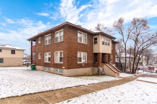 307 Hobbs Ave, Joliet, IL 60433-1915