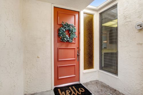 1131 La Verne Way, Palm Springs, CA 92264-9251