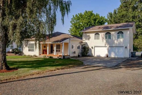 33954 Mcfarland Rd, Tangent, OR 97389-9740