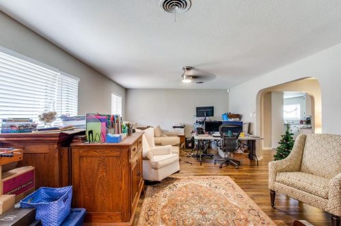 4212 Selkirk Dr, Fort Worth TX  76109-5328 exterior