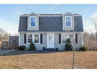 45 Woody Hill Rd, Westerly, RI 02891-5902