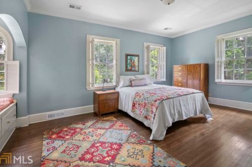 150 Beverly Rd, Atlanta GA  30309-2656 exterior