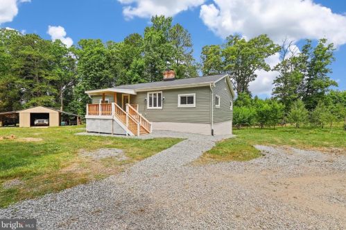 5126 Macedonia Rd, Woodford, VA 22580-3301
