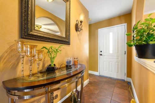 2110 Brandywine Ln, Austin TX  78727-4303 exterior