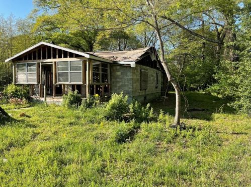 41 Seaboard St, Rockmart, GA 30153-1623
