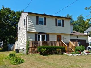 6310 Magnolia Dr, Concord Township OH  44060-3510 exterior