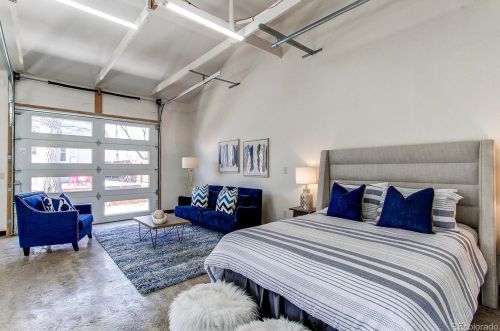 2202 Marion St, Denver CO  80205-5247 exterior
