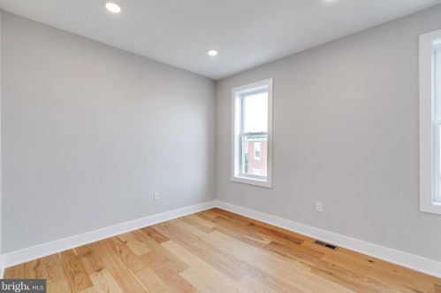 1604 10th St, Philadelphia PA  19148-1102 exterior