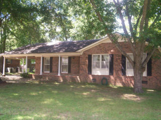 222 Cherry St, Bolivar, TN 38008-1130
