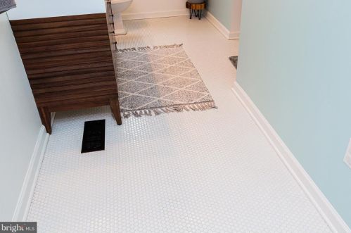 554 Spruce St, Lancaster PA  17603-3353 exterior