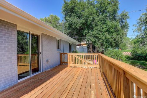 8065 63rd Ave, Arvada CO  80004-3411 exterior