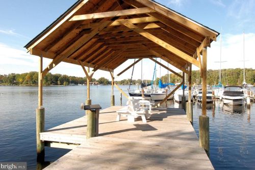 309 White Pln Ct, Severna Park MD 21146-3340 exterior