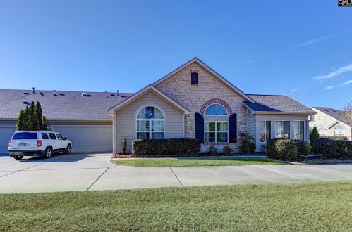 196 Peach Grove Cir, Elgin, SC 29045-7116