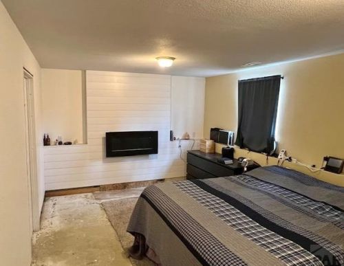 484 Clarion Dr, Pueblo CO  81007-2317 exterior