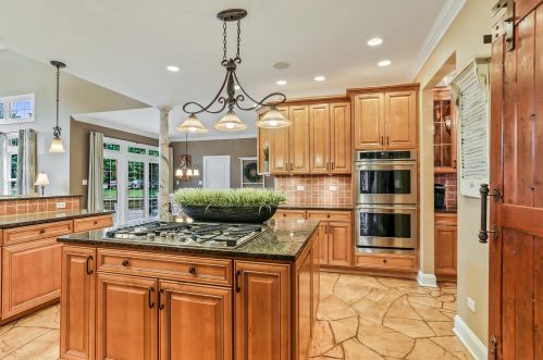 12924 Archer Ave, Lemont IL  60439-4705 exterior