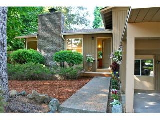 12224 60th Pl, Bellevue, WA 98006-4465