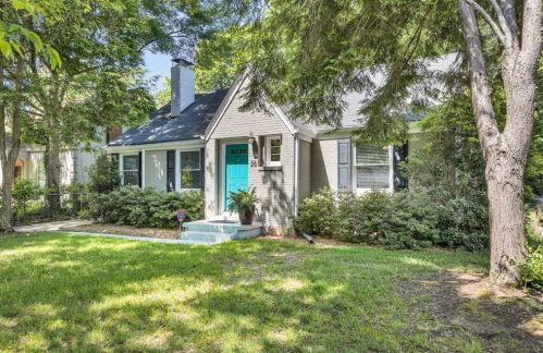 28 Candler Rd, Atlanta GA  30317-3005 exterior